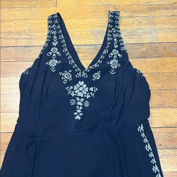 Free People Embroidered Tank Top Romper in Black & Tan, size 6 - Picture 3 of 13